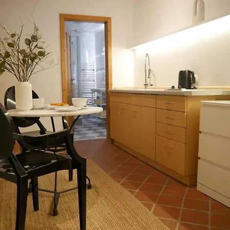 Zentrales Altstadt - In Mit Terrasse & Parkplatz Апартаменты
