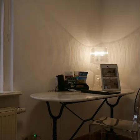 Hygge - Zentrales Altstadt-apartment In Mit Kostenfreiem Parkplatz *