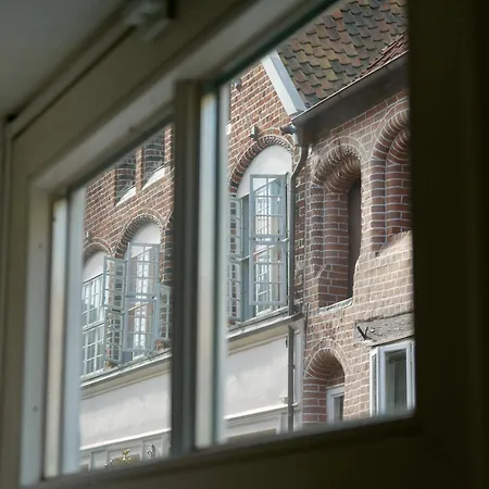 Zentrales Altstadt - In Mit Terrasse & Parkplatz Апартаменты Линебург