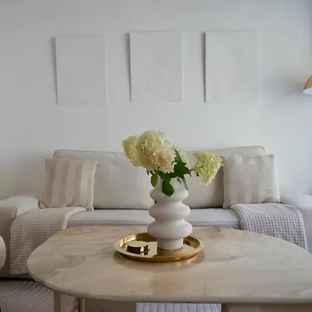 Hygge - Zentrales Altstadt-apartment In Mit Kostenfreiem Parkplatz *